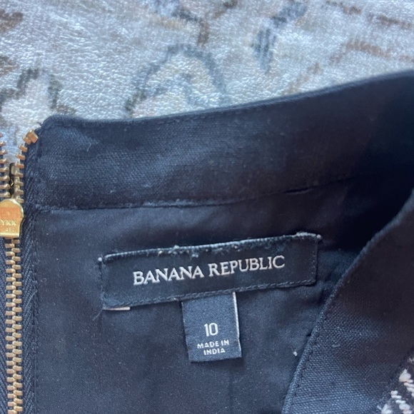 Banana Republic Black and Cream Geometric Dress - Picture 3 of 4